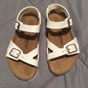 Birkenstock Rio girls white sandals. New. Perfect condition.